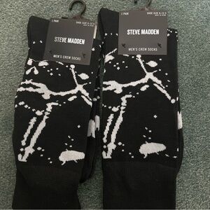 Steve Madden Men's Black and White Patterned Crew Socks